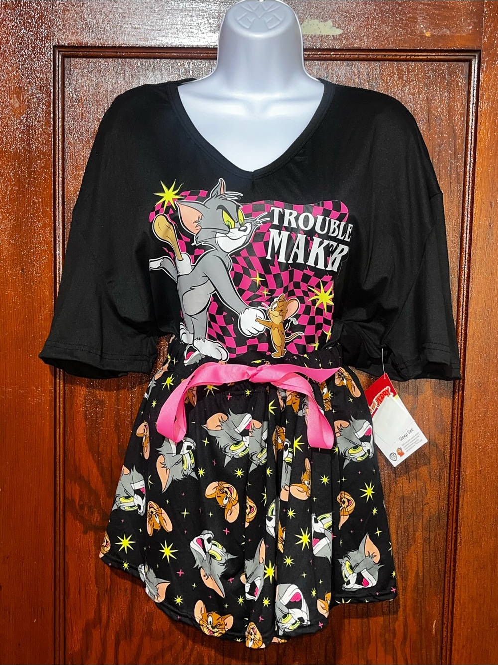 Tom & Jerry 'Trouble Maker' Black Short Pajama Set - Picture 6 of 9